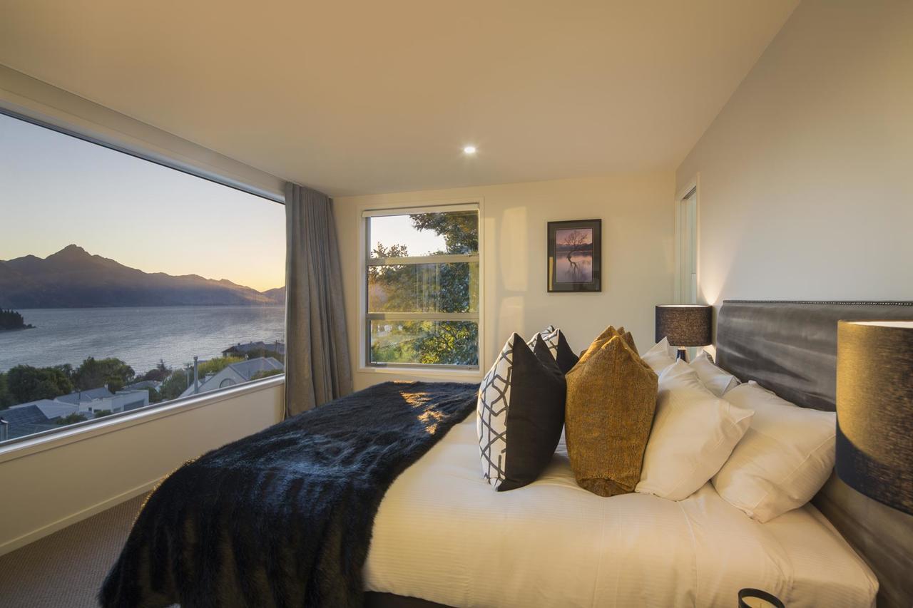 Lakefront Luxury By Amazing Accom Квинстаун Экстерьер фото