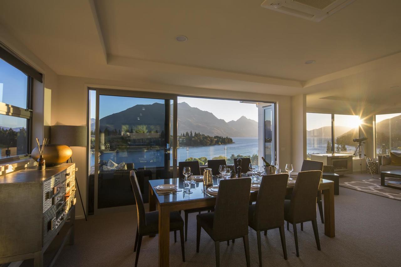 Lakefront Luxury By Amazing Accom Квинстаун Экстерьер фото