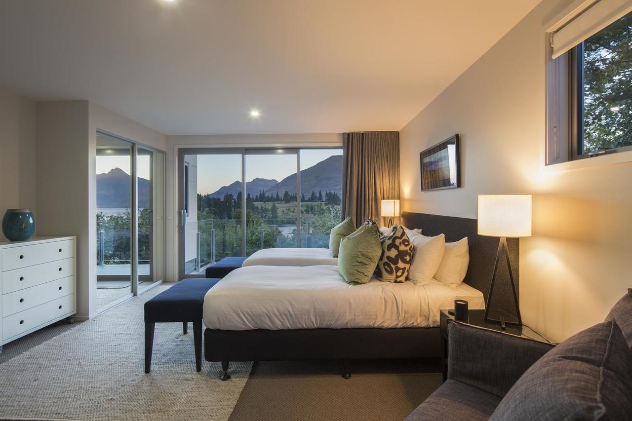 Lakefront Luxury By Amazing Accom Квинстаун Экстерьер фото